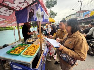 2fb30b93-4021-4a99-a407-d2a85e8515ce